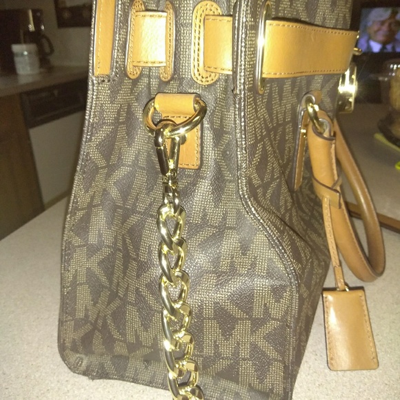 Michael Kors Authentic - Picture 4 of 6